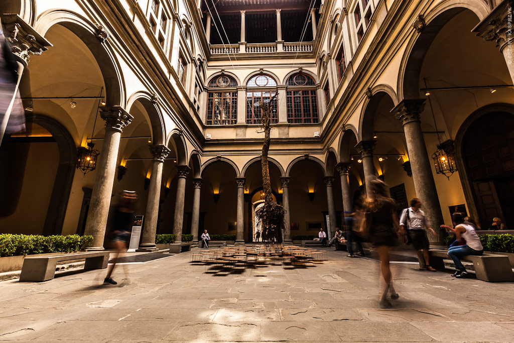 Cezary Kasprzyk Photography - Italy - Florence - Courtyard - 2013