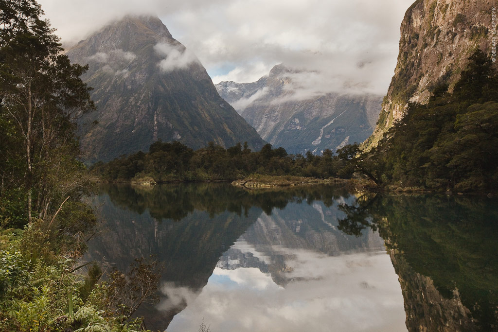 Cezary Kasprzyk Photography - New Zealand - Milford Track - Lake Ada - 2010
