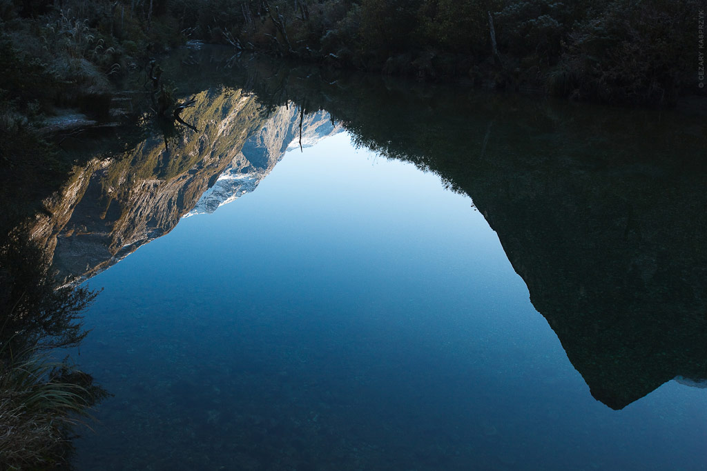 Cezary Kasprzyk Photography - New Zealand - Milford Sound - Milford-Track - Water Reflection - 2010.jpg